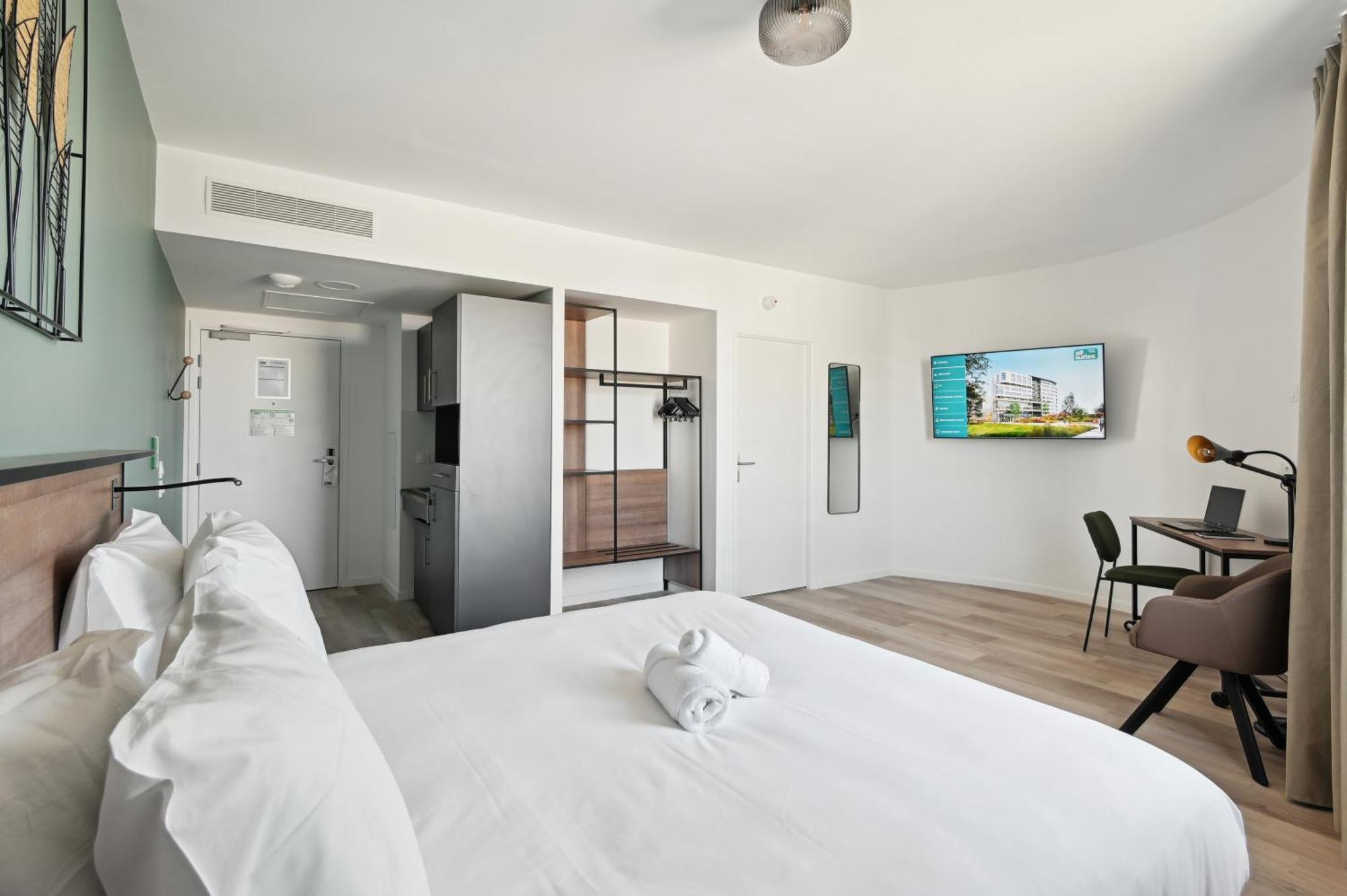 All Suites Paris Ouest Colombes Коломб Экстерьер фото